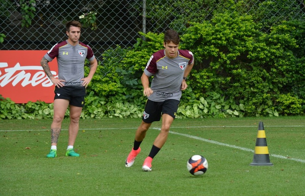 Buffarini e Araruna ficam perto de voltar ao São Paulo
