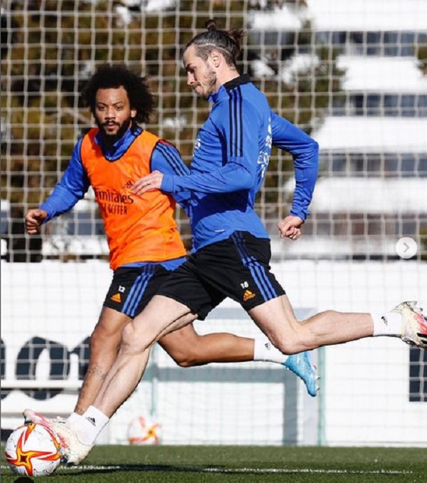 O jogador de futebol galês Gareth Bale e o brasileiro Marcelo em treino do Real Madrid (Foto: Instagram)