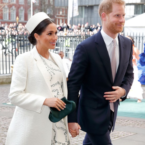 LONDON, UNITED KINGDOM - MARCH 11: (EMBARGOED FOR PUBLICATION IN UK NEWSPAPERS UNTIL 24 HOURS AFTER CREATE DATE AND TIME) Meghan, Duchess of Sussex and Prince Harry, Duke of Sussex attend the 2019 Commonwealth Day service at Westminster Abbey on March 11, (Foto: Max Mumby/Indigo/Getty Images)