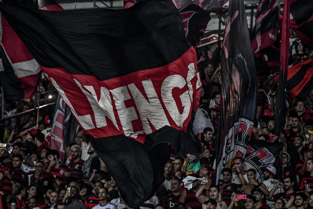 Procuradoria do TJD está reticente em denunciar grito homofóbico de torcedores do Flamengo contra o Fluminense