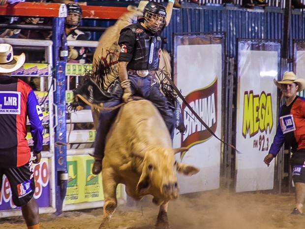 Ribeirão Rodeo Music terá três modalidades de rodeio cavalos