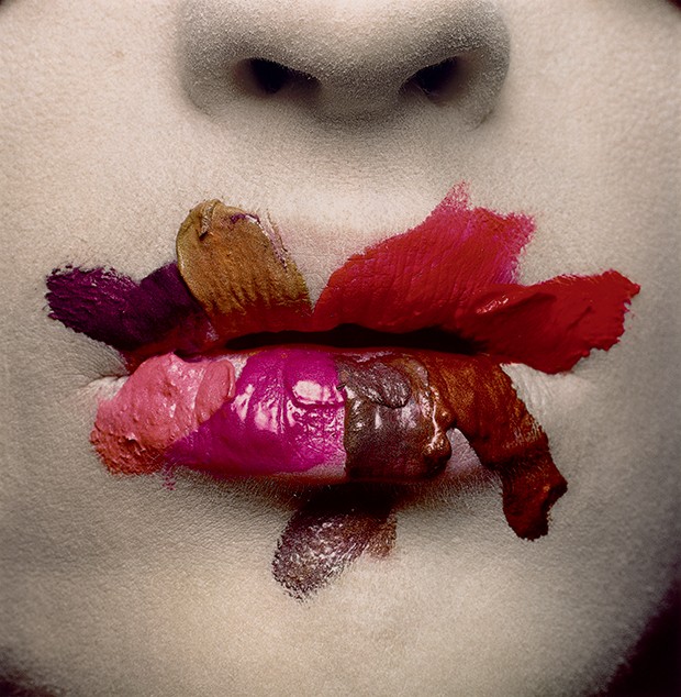 Beleza americana - Imagem criada para campanha da L’oréal (1986) destaca o uso preciso de cores (Foto: Irving Penn)