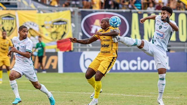 Amazonas saiu na frente no primeiro tempo 