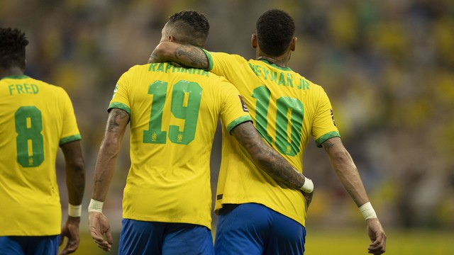 Raphinha e Neymar brilharam na vitória do Brasil contra o Uruguai