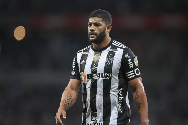 Perder 6 kg num jogo, como Hulk, é normal? Como é possível