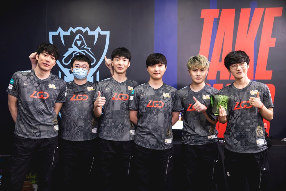 Worlds 2020 Lgd Gaming E Unicorns Of Love Vencem E Vao A Fase De Grupos Lol Ge