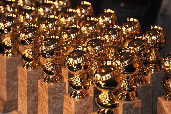 As estatuetas do prêmio Globo de Ouro (Foto: Getty Images)