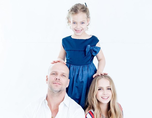 Fernando Scherer com as filhas, Isa Scherer e Brenda (Foto: Reprodução/Instagram)