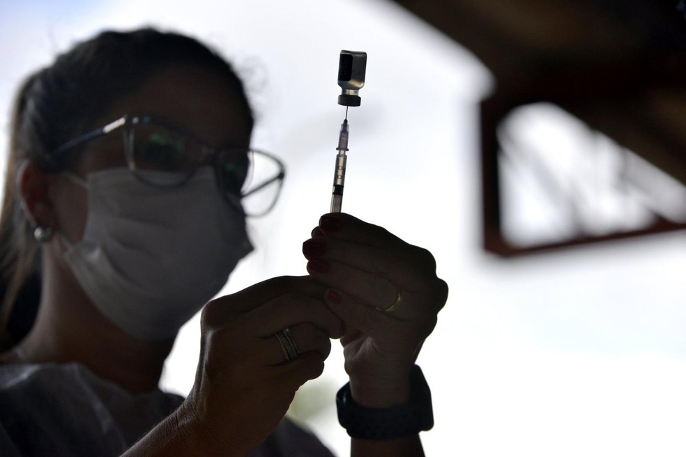 Vacinação contra Covid-19 em Natal tem horários alterados nesta sexta (2) devido ao jogo do Brasil — Foto: Eliandro Figueira RIC/PMI