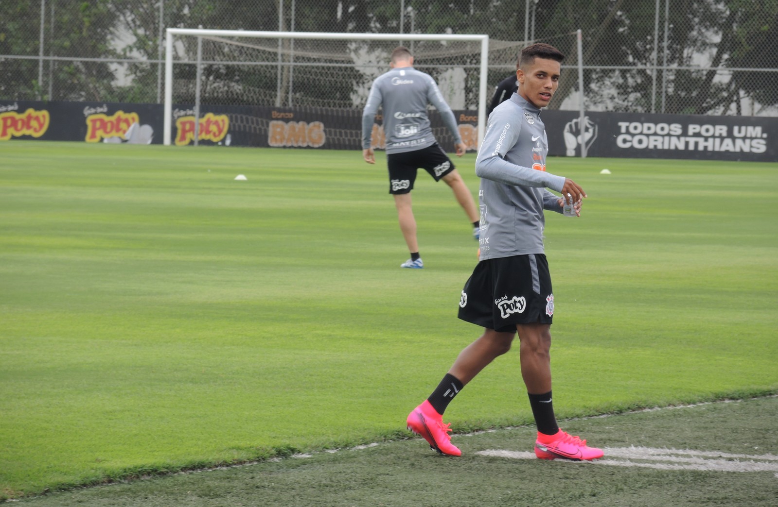 Escalação do Corinthians: Pedrinho participa de treino e reforça o Timão na Libertadores