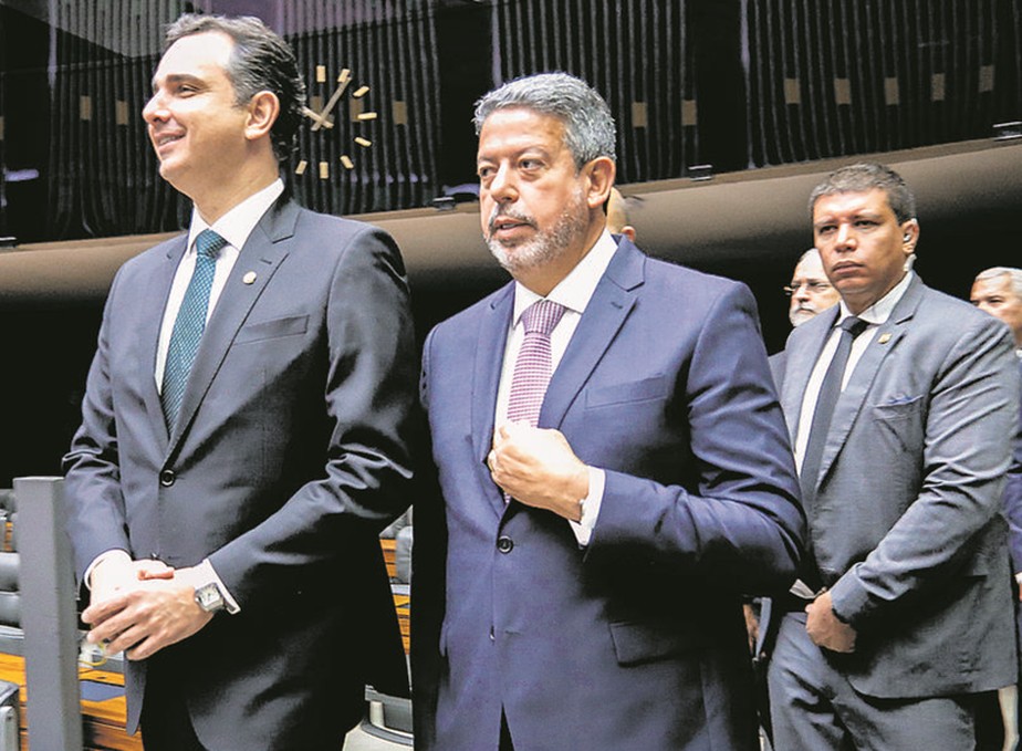 Rodrigo Pacheco e Arthur Lira se reelegeram para as presidências do Senado e da Câmara, respectivamente, na próxima quarta-feira