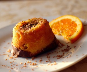 Como fazer bolo de laranja com chocolate