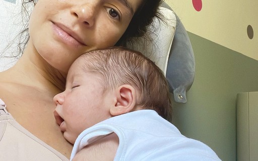 Maria Flor celebra primeiro mês do filho, Vicente: "Alegria infinita"