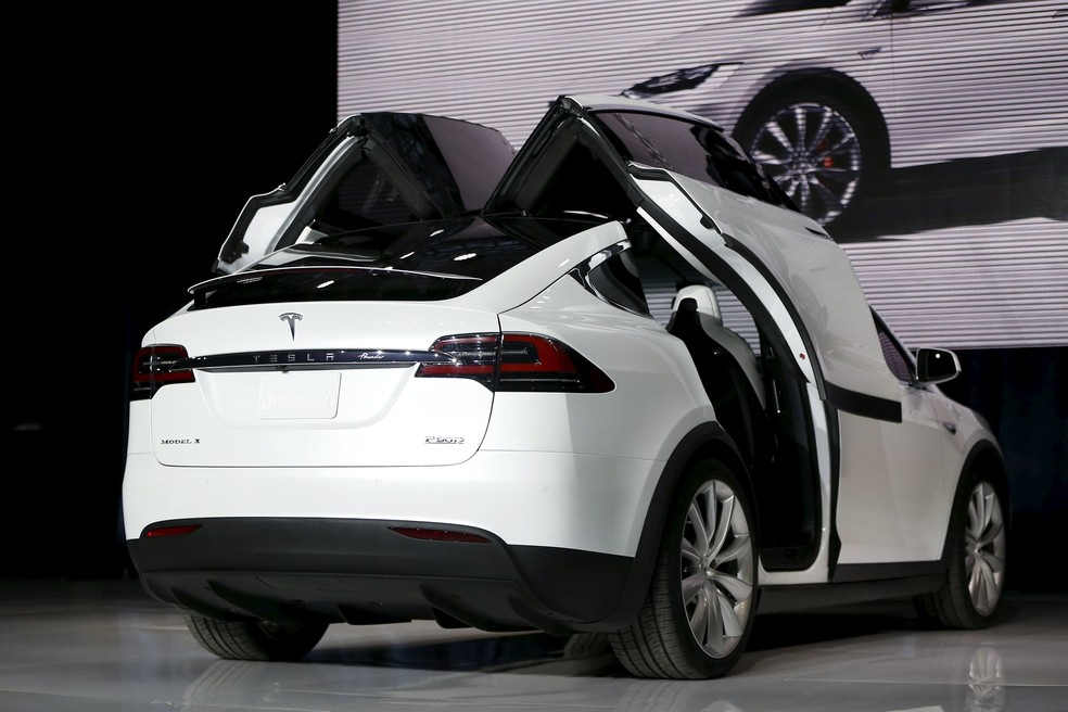 Модель x tesla