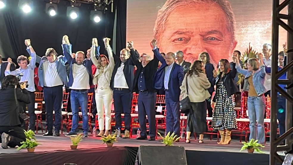 Evento de pré-candidatura de Lula e Kalil em Uberlândia — Foto: Guilherme Gonçalves/g1