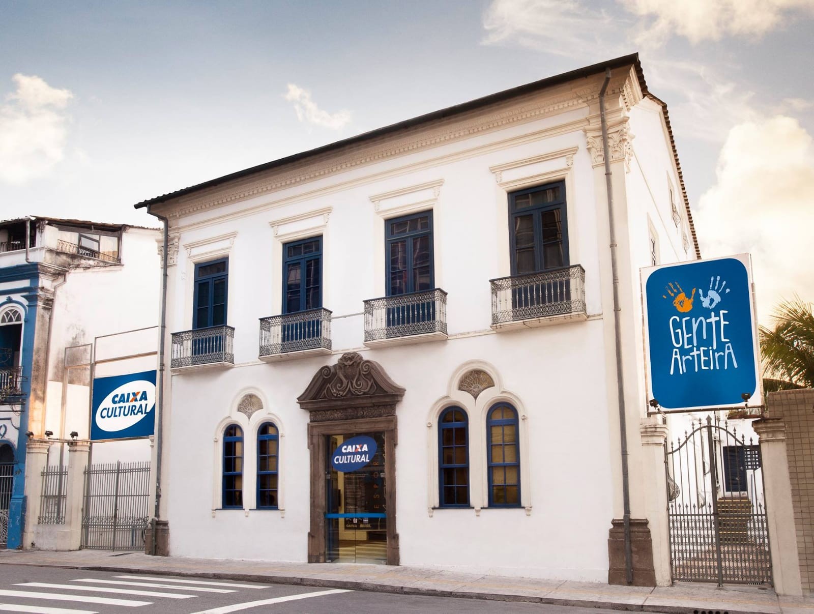 Caixa Cultural Salvador promove oficina de inclusão e acessibilidade digital para idosos neste sábado