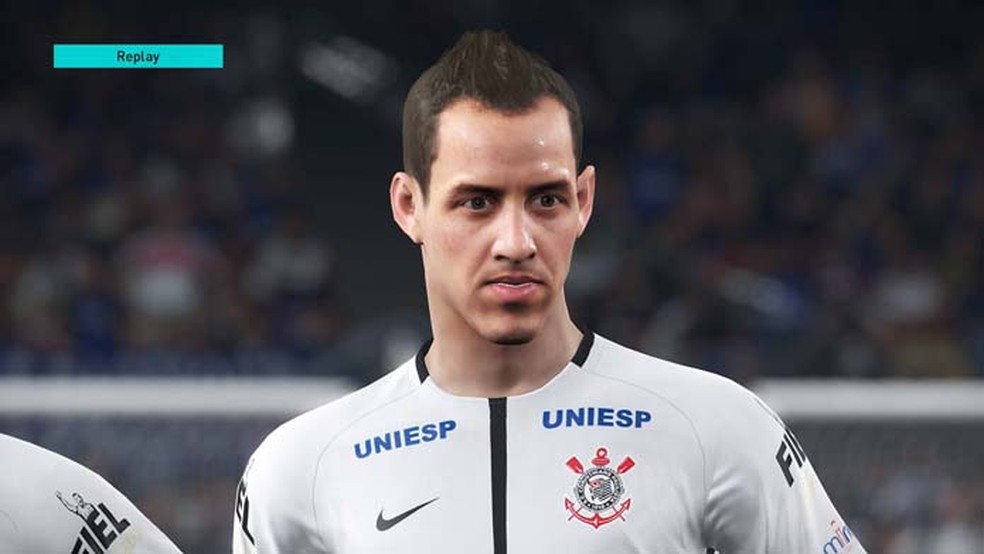 O meia Rodriguinho é um dos mais fiéis entre os jogadores do Corinthians em PES 2018 (Foto: Reprodução/Murilo Molina)