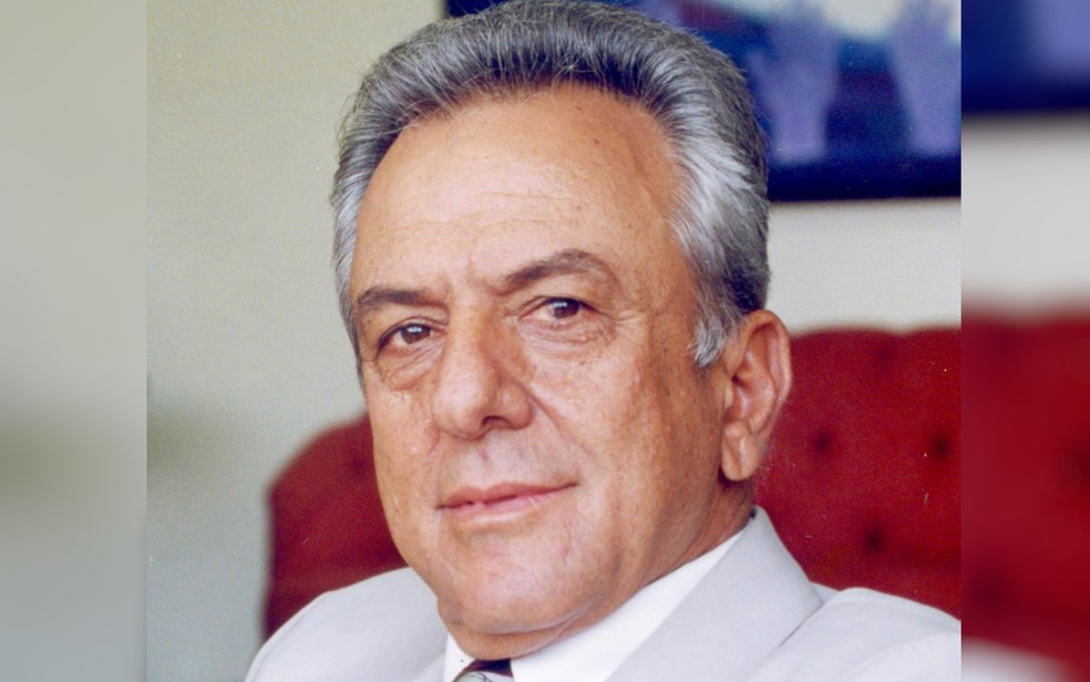 Ex-governador de Goiás Helenês Cândido morre de Covid-19 aos 86 anos — Foto: Divulgação/Alego