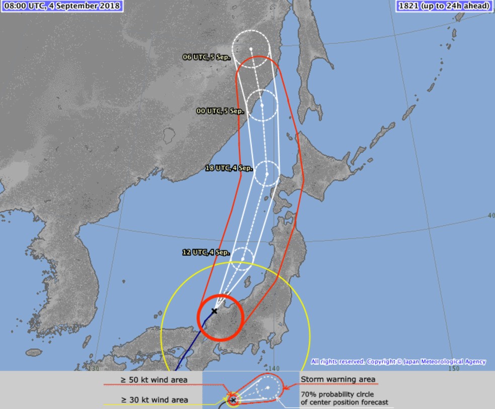Gráfico da Agência Meteorológica do Japão mostra o trajeto que o Tufão Jebi deve percorrer   (Foto: Agência Meteorológica do Japão via AP)