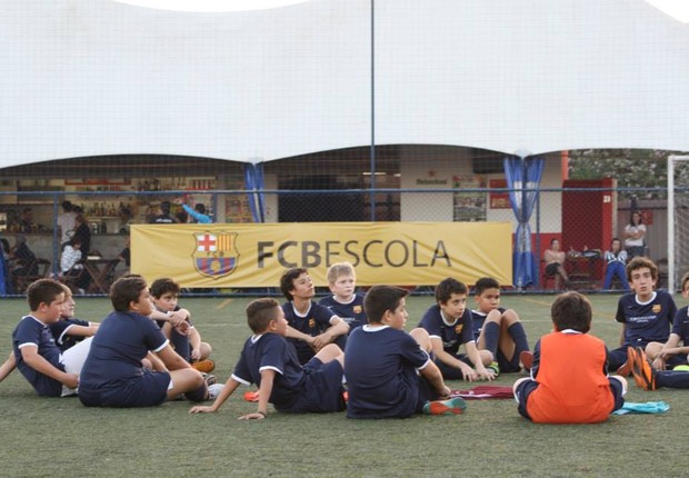 Escola do FC Barcelona no Brasil (Foto: Divulgação)