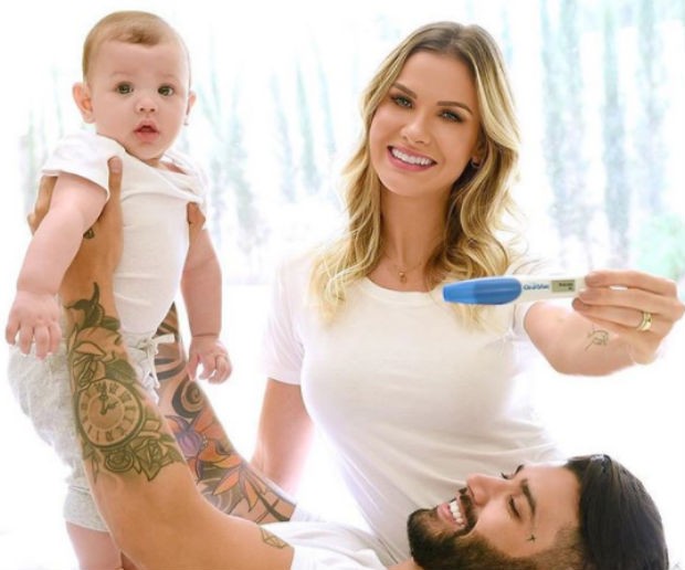 Andressa Suita e Gusttavo Lima anunciam gravidez de segundo filho (Foto: Reprodução/Instagram)