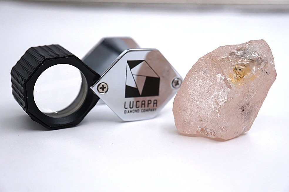 Apelidado de Rosa do Lulo, diamante rosa de 170 quilates foi descoberto na mina Lulo, em Angola — Foto: Lucapa Diamond Company Limited / AFP
