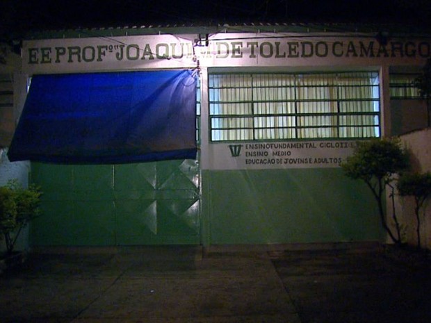 Aulas ficarão suspensas na Escola Estadual Professor Joaquim de Toledo Camargo em Itirapina (Foto: Ely Venâncio/EPTV)