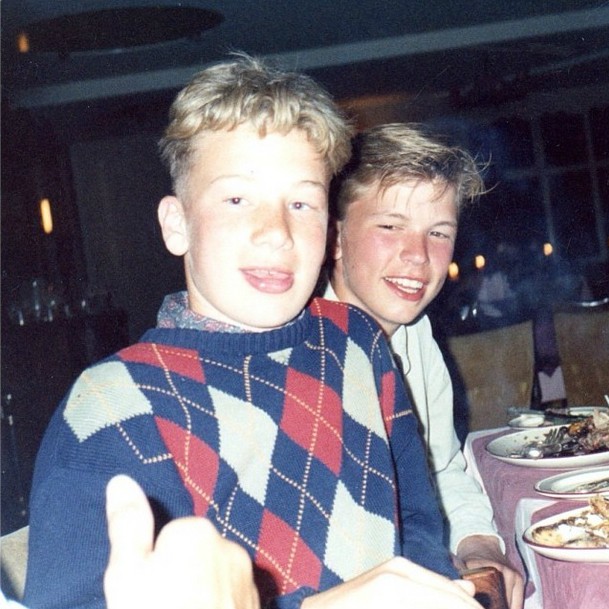 Jamie Oliver (à frente) e Jimmy Doherty. (Foto: Instagram)