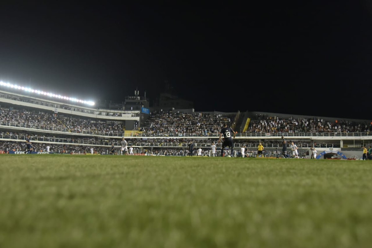 Santos x Internacional veja como e onde comprar ingressos para o jogo