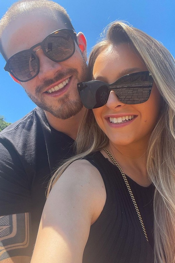 Carla Diaz assume namoro com vereador Felipe Becari (Foto: Instagram/Reprodução)