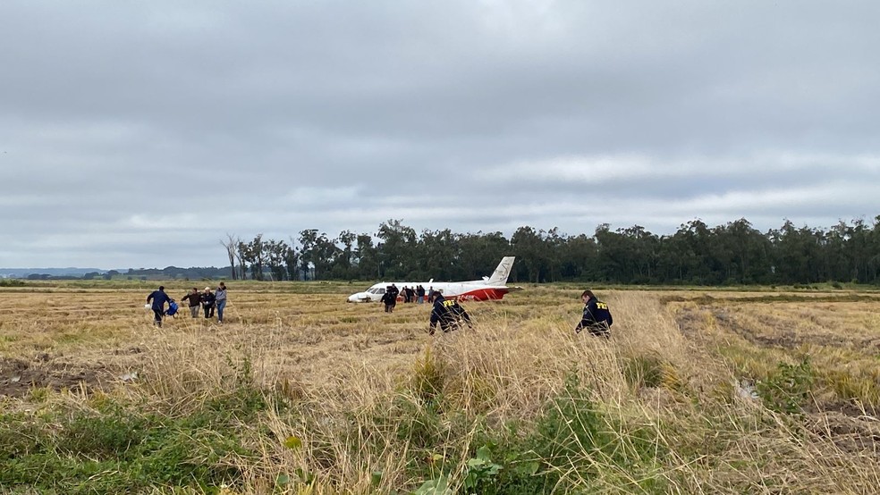 Aeronave sofreu acidente em Eldorado do Sul — Foto: PRF/Divulgação