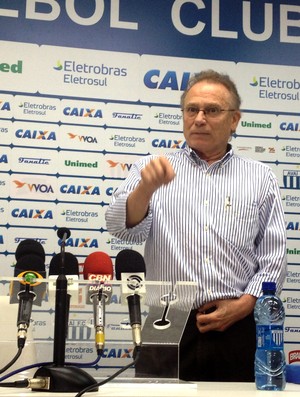 Presidente do Avaí sonha com Cleber Santana: penso em trazê-lo de volta