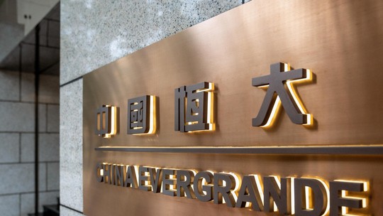 China Evergrande chega a acordo de reestruturação de dívida com detentores de títulos   