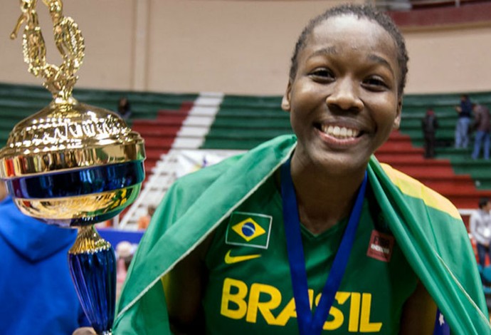 Clarissa basquete brasil sul-americano (Foto: Divulgação/CBB)