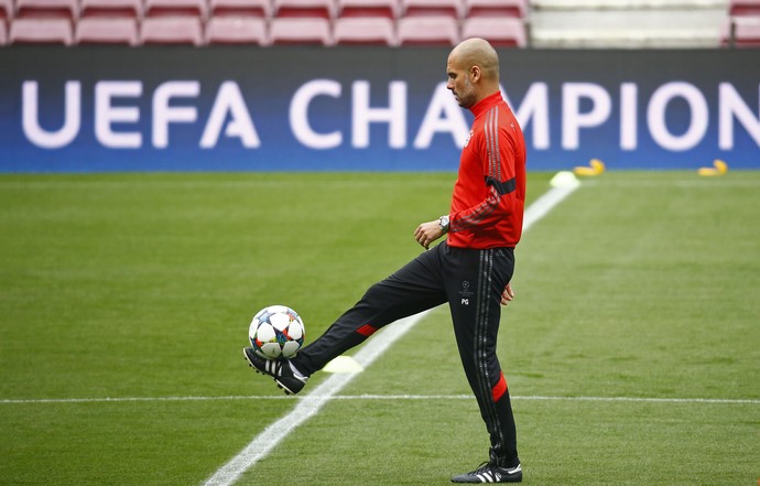 Pep Guardiola treino Bayern Camp Nou (Foto: Reuters)