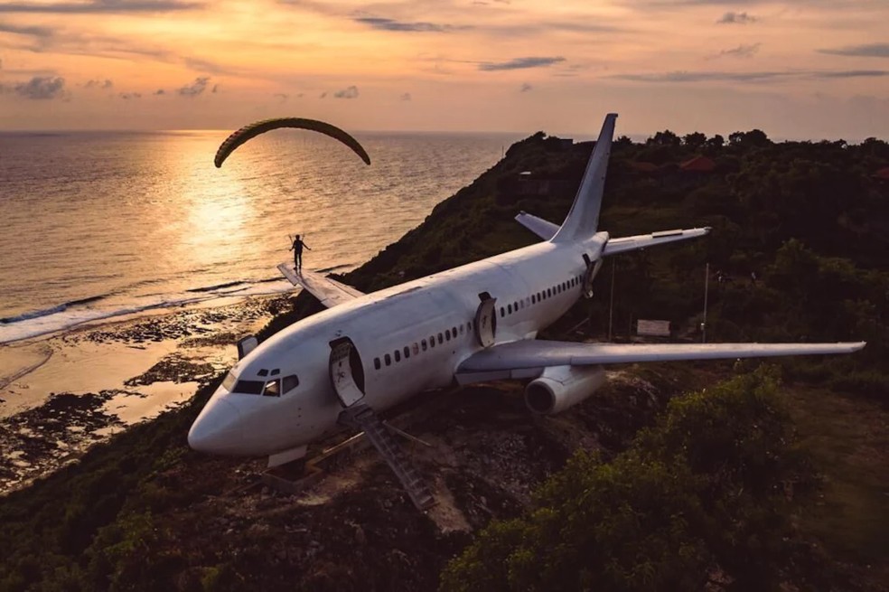 O avi&atilde;o permite que os h&oacute;spedes tenham vista privilegiada para o mar &mdash; Foto: Divulga&ccedil;&atilde;o/Private Jet Villa