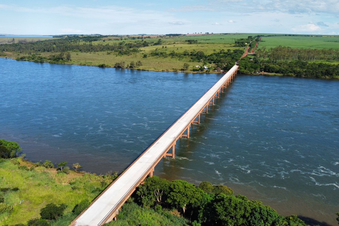 Ponte em Porecatu, na divisa entre São Paulo e Paraná, será reaberta nesta segunda-feira (20)