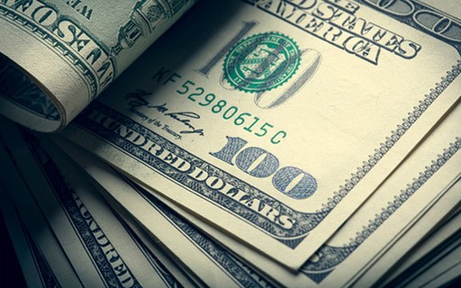 Resultado de imagem para imagens de Dólar alto afeta todos os setores da economia