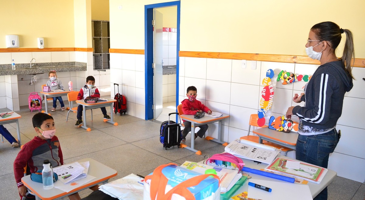 Prefeitura de Montes Claros convoca 419 aprovados em processo para a área da Educação