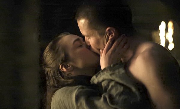 Arya Stark (Maisie Williams) e Gendry (Joe Dempsie) em Game of Thrones (Foto: Divulgação / HBO)
