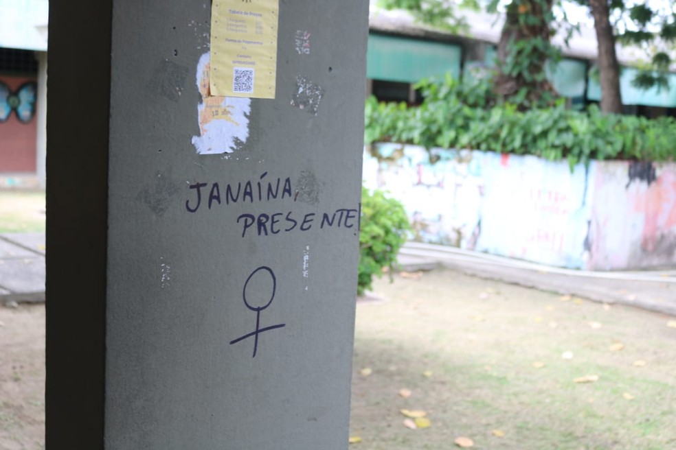 Janaína Bezerra da Silva, jovem negra de 22 anos, foi estuprada e morta dentro de uma sala da UFPI — Foto: Andrê Nascimento/g1