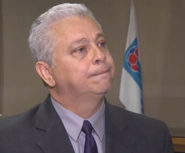 Rabello critica acusações de suposta celebração de árbitro: Não vou dar eco