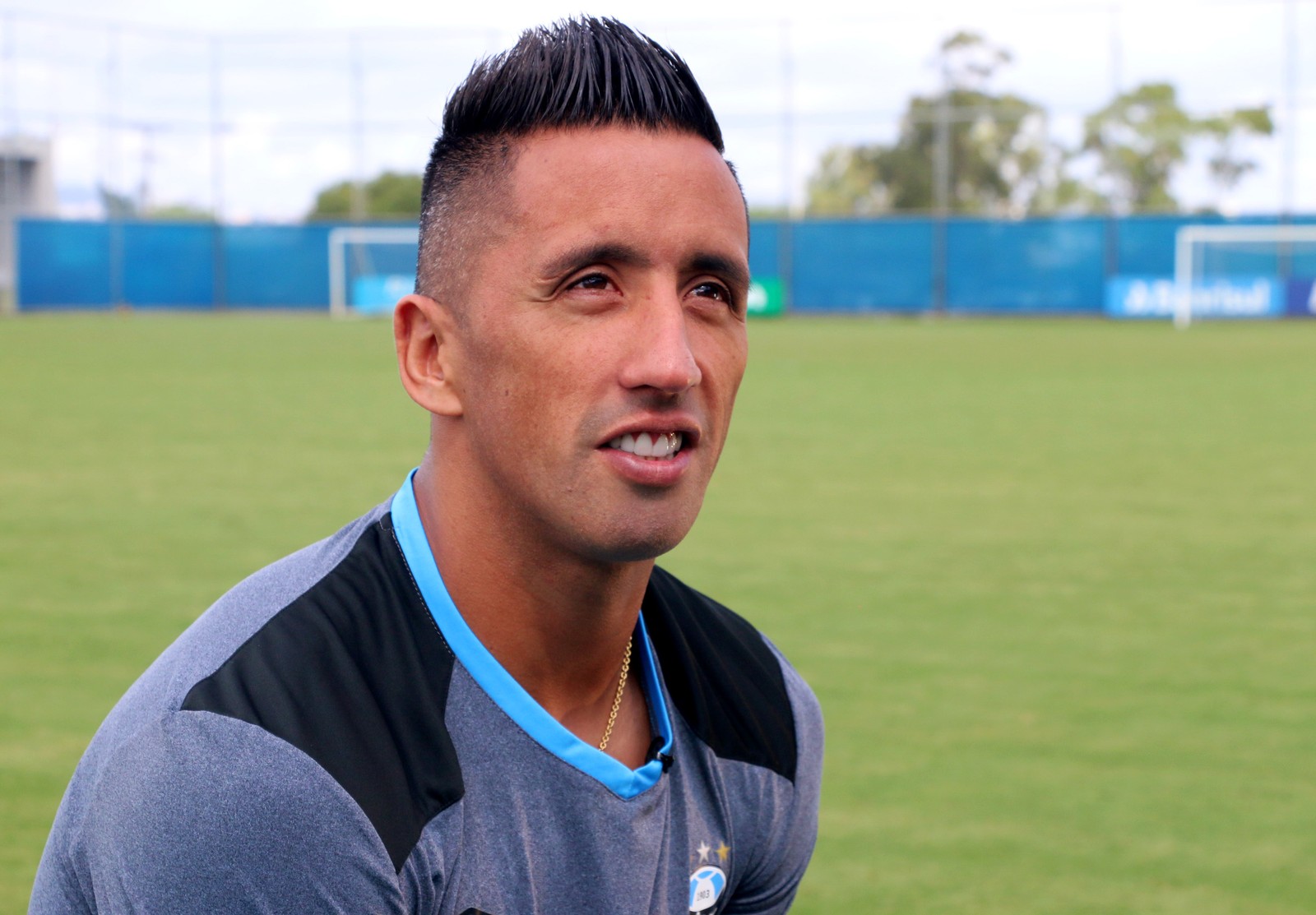 Goleador e cidadão mundo afora, Barrios leva bagagem por tri da América