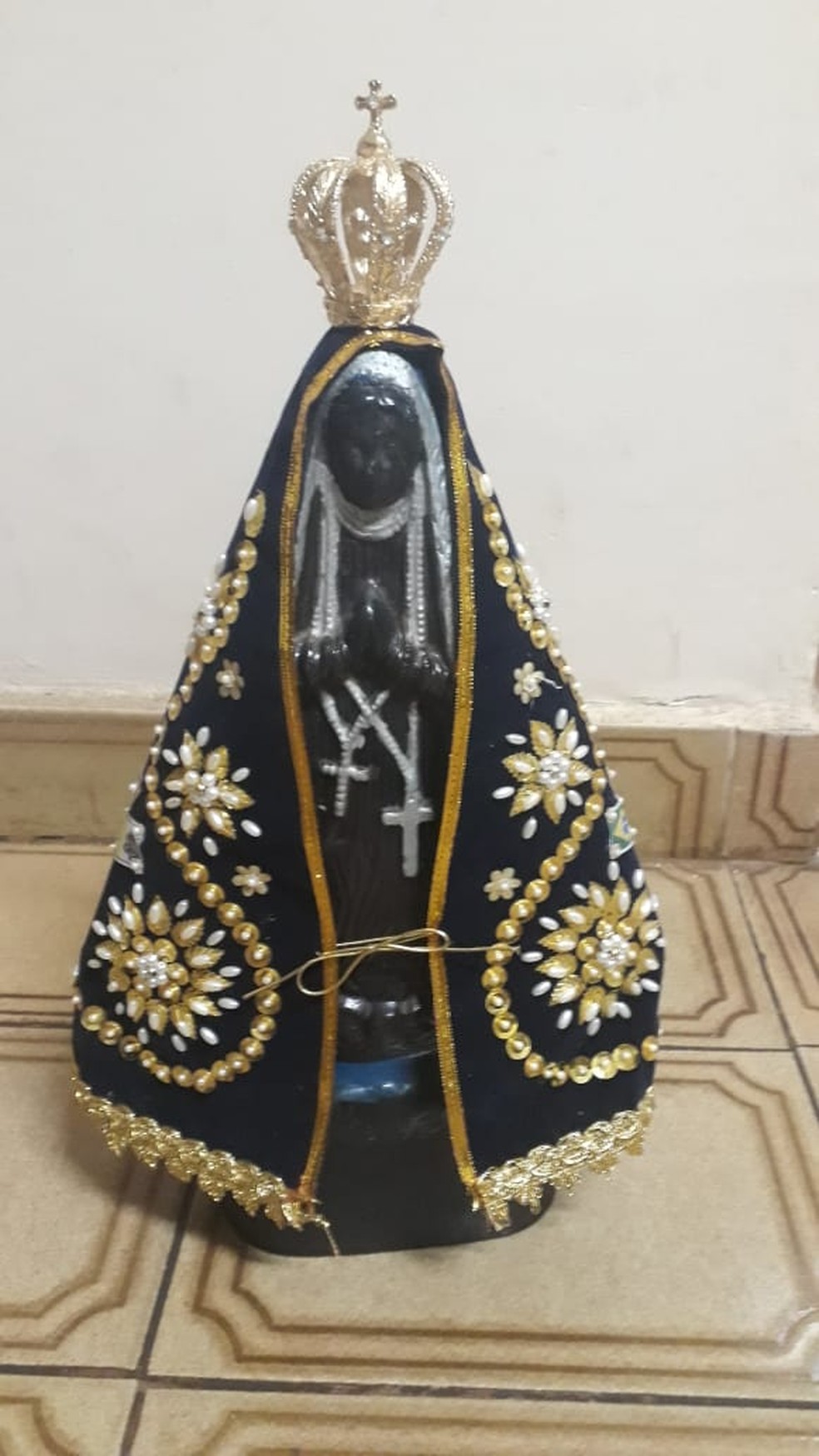 Imagem de Nossa Senhora Aparecida que foi furtada em Araçatuba  — Foto: Arquivo pessoal 