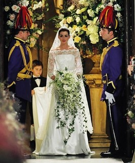 Anne Hathaway em O Diário da Princesa Noivado Real (2004)