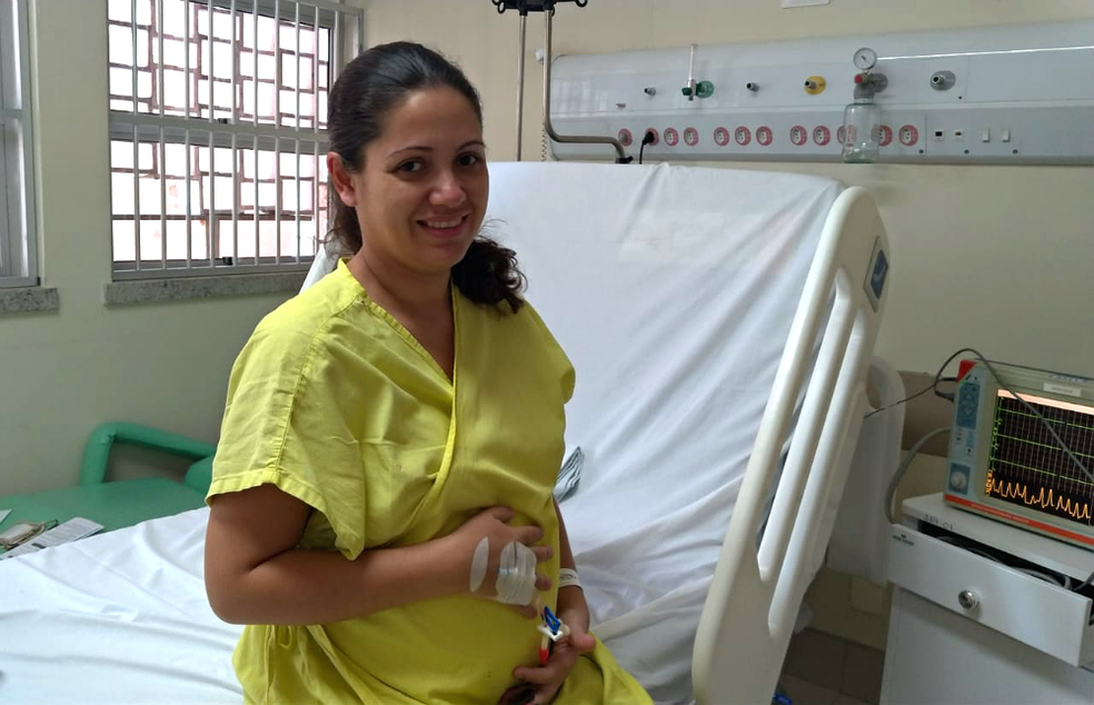 A enfermeira Fernando Oliveira veio de Russas e se recupera bem do procedimento cirúrgico — Foto: Divulgação/UFC