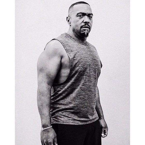 O rapper e produtor Timbaland ostentando sua nova forma física e os 58 Kg perdidos por ele (Foto: Instagram)