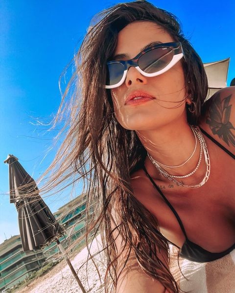 Carol Peixinho mostra dia de praia com Thiaguinho (Foto: Reprodução Instagram)