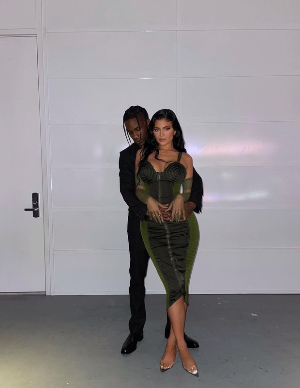 Kylie Jenner e Travis Scott (Foto: Reprodução/Instagram)