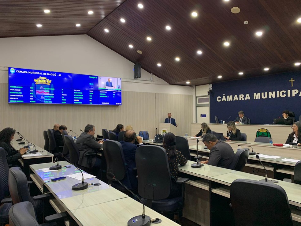 Câmara Municipal de Maceió aprova projetos de lei sobre reajustes para servidores do Legislativo e agentes de trânsito — Foto: Ascom/Câmara Municipal de Maceió 